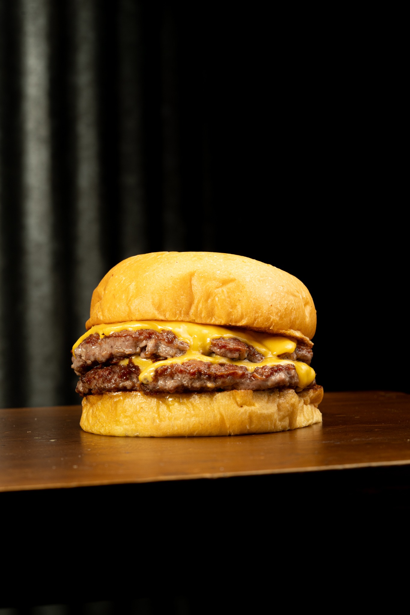 Doble Cheese Burger BYR